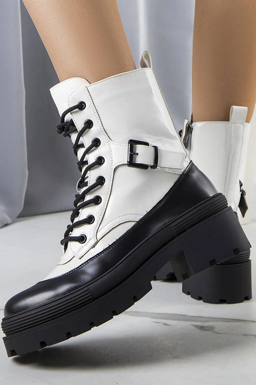 Weiße Norra-Stiefel