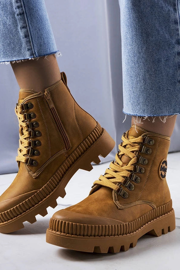 Helle braune Winterstiefel,... 2