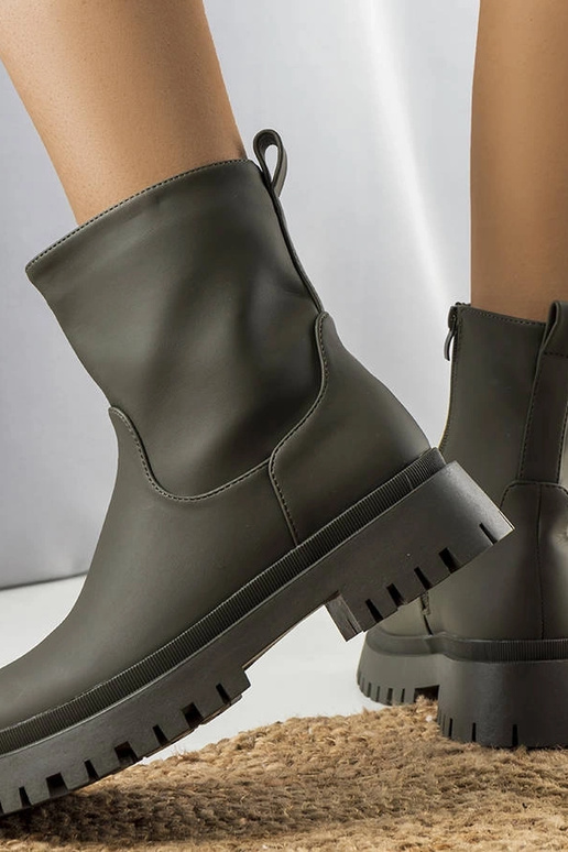 Grüne isolierte Stiefeletten Basil Grüne isolierte Stiefeletten Basil