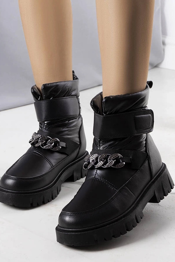 Schwarze Winterstiefel mit... 2
