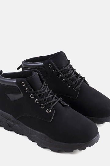 Schwarze isolierte Stiefel... 2