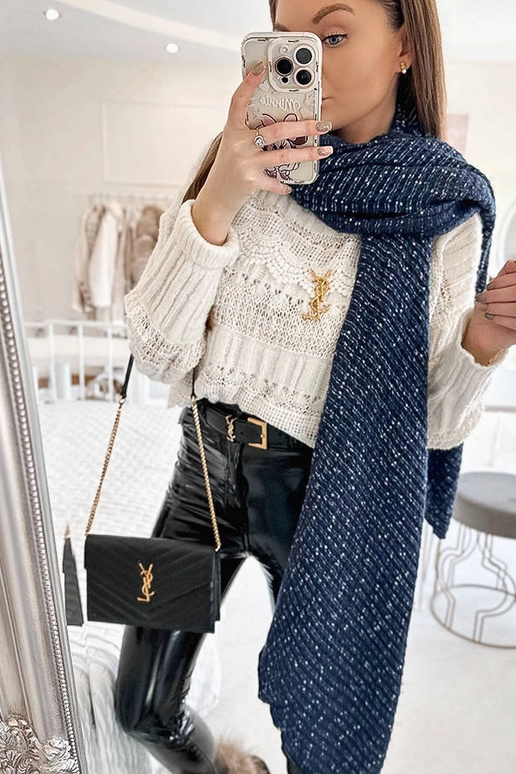 Khalil – marineblauer Schal mit Punkten