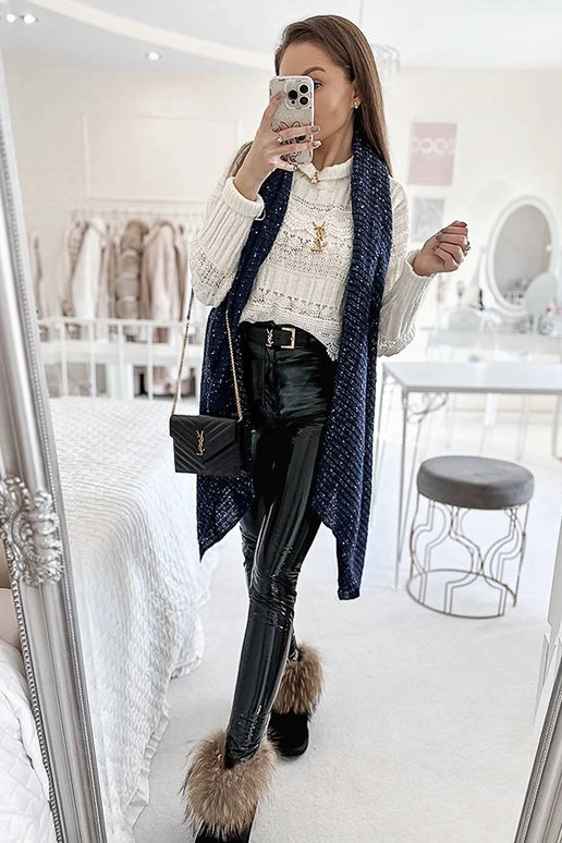 Khalil – marineblauer Schal mit Punkten