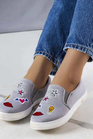 Graue Stoff-Sneaker mit... 2
