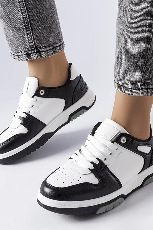 Schwarze Kristie Plateau-Sneakers Schwarze Kristie Plateau-Sneakers