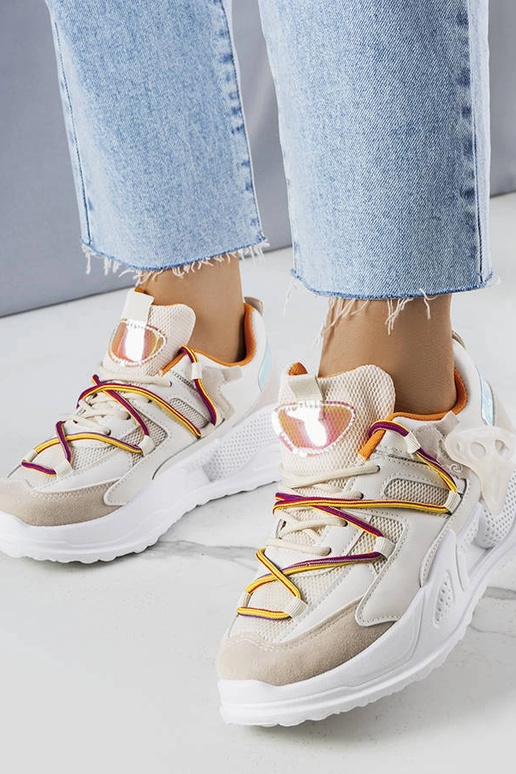 Beige Sneaker aus Materialmix „Traci“ Beige Sneaker aus Materialmix „Traci“