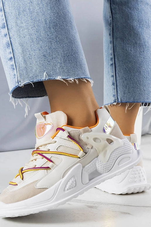 Beige Sneaker aus Materialmix „Traci“ Beige Sneaker aus Materialmix „Traci“