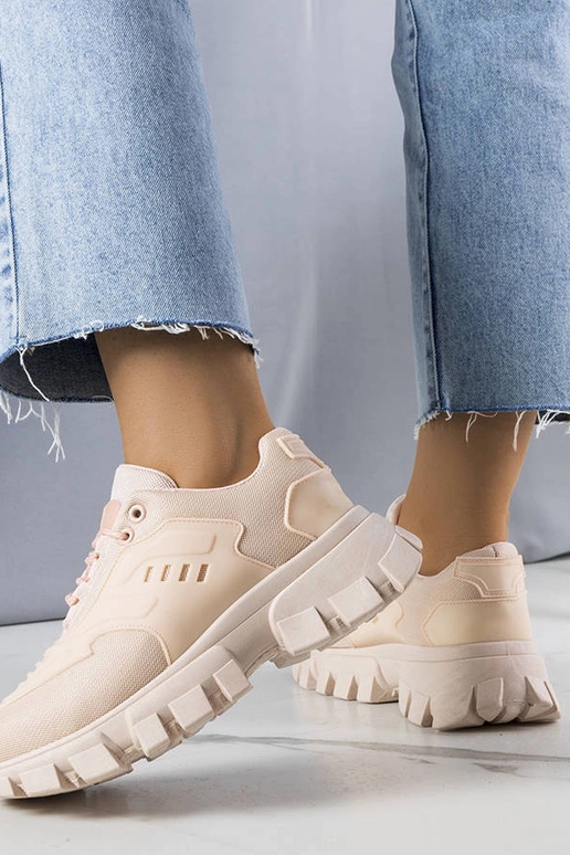 Pinke Sneaker mit massiver Inez-Sohle Pinke Sneaker mit massiver Inez-Sohle