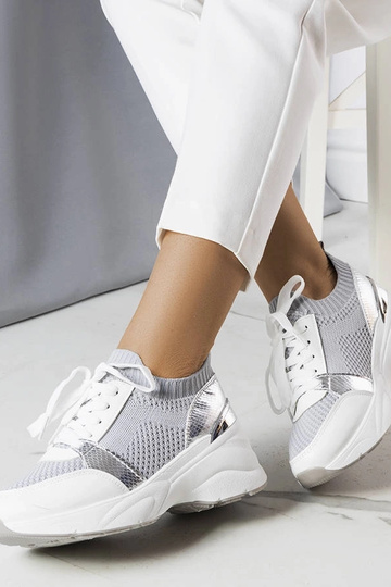 Graue Keilsneakers von Ann's