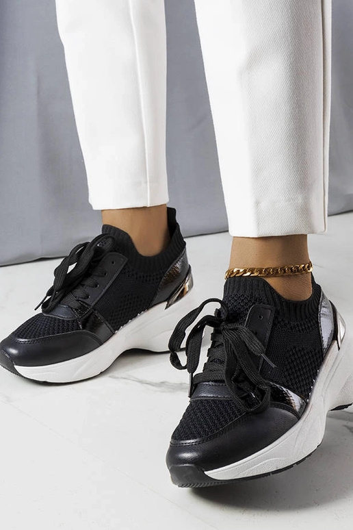 Schwarze Sportschuhe mit Plateau, „Ann"