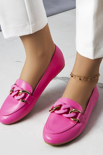 Mamie – Rosa Mokassins mit Kette