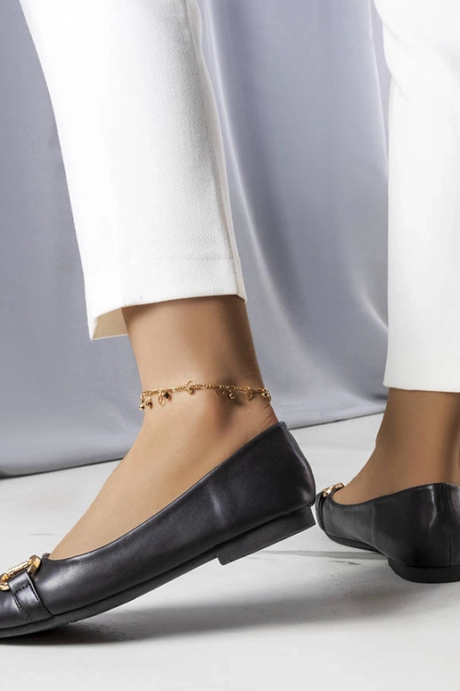 Schwarze Ballerinas mit goldener... Schwarze Ballerinas mit goldener...