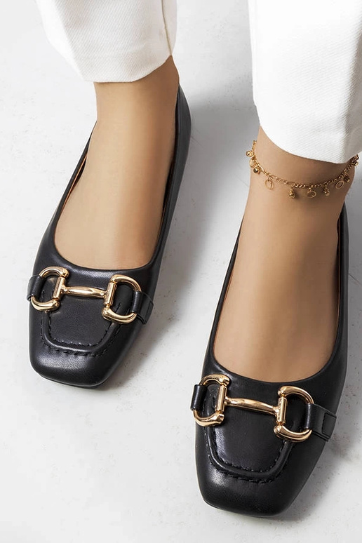 Schwarze Ballerinas mit goldener... Schwarze Ballerinas mit goldener...