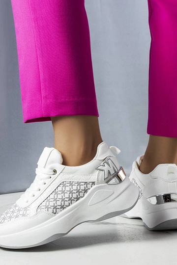 Weiße Sneaker mit...