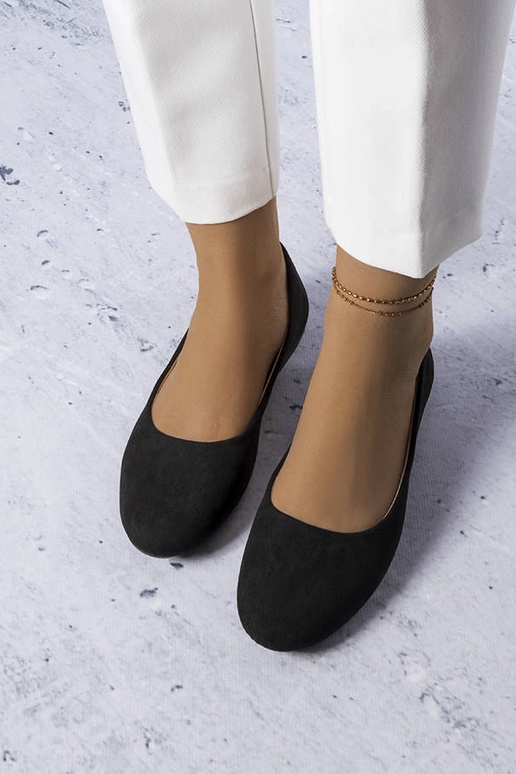 Schwarze Ballerinas mit Ledersohle... Schwarze Ballerinas mit Ledersohle...