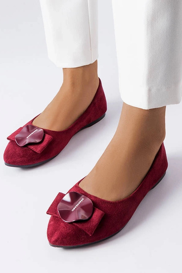 Burgunderrote Ballerinas...
