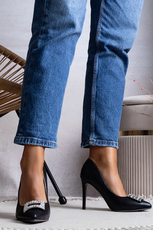 Tyson Damen Pumps aus schwarzem... Tyson Damen Pumps aus schwarzem...