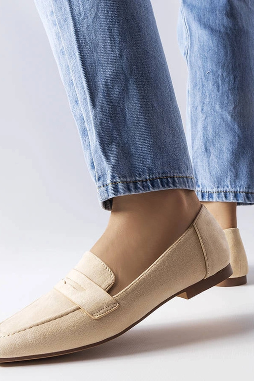 Sandfarbene Kunstvelours-Balletschuhe...