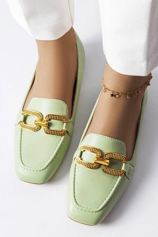 Grüne Mokassins mit Rousseau-Schnalle Grüne Mokassins mit Rousseau-Schnalle