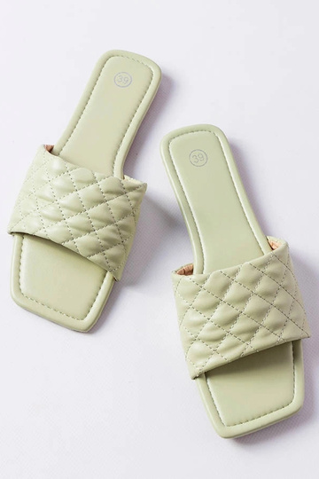 Grüne elegante gesteppte Flip-Flops Labrie 2