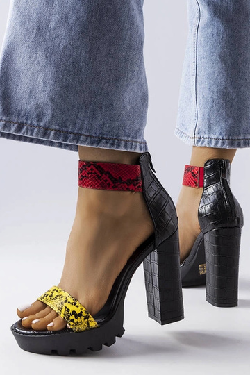 Gelbe Sandalen Knoxville... 2