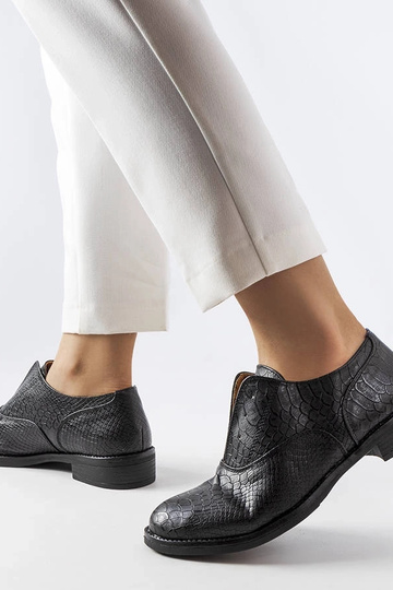 Schwarze Damen-Schnürschuhe... 2
