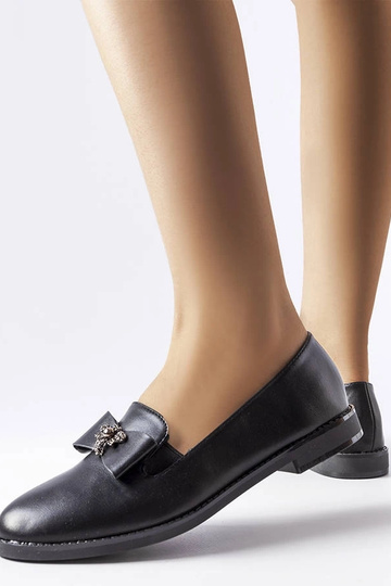 Schwarze dekorative Loafer Ila 2