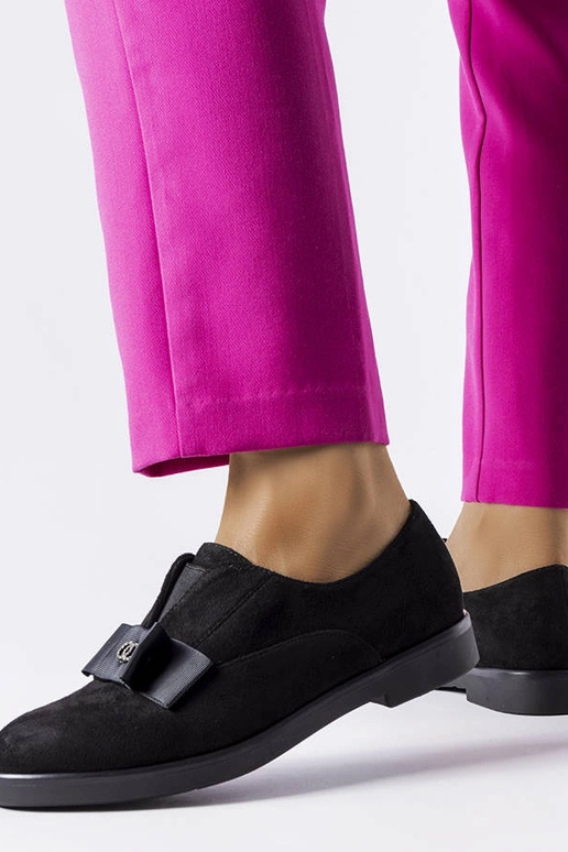 Schwarze Halbschuhe zum...