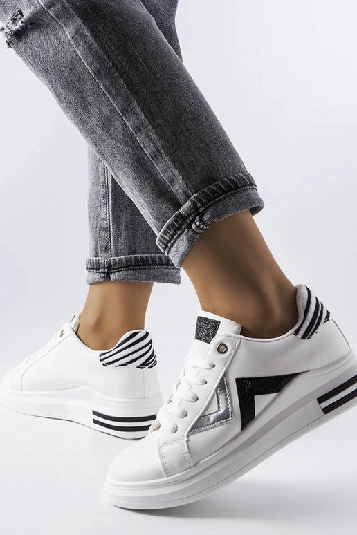 Monty – Schwarze und weiße... Monty – Schwarze und weiße...