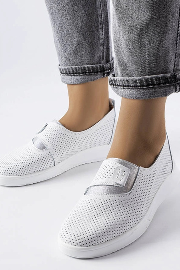 Ethels – Weiße Sneakers aus perforiertem Leder