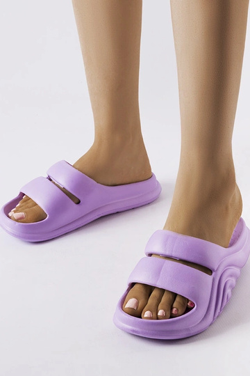 Lila Flip-Flops aus Gummi...