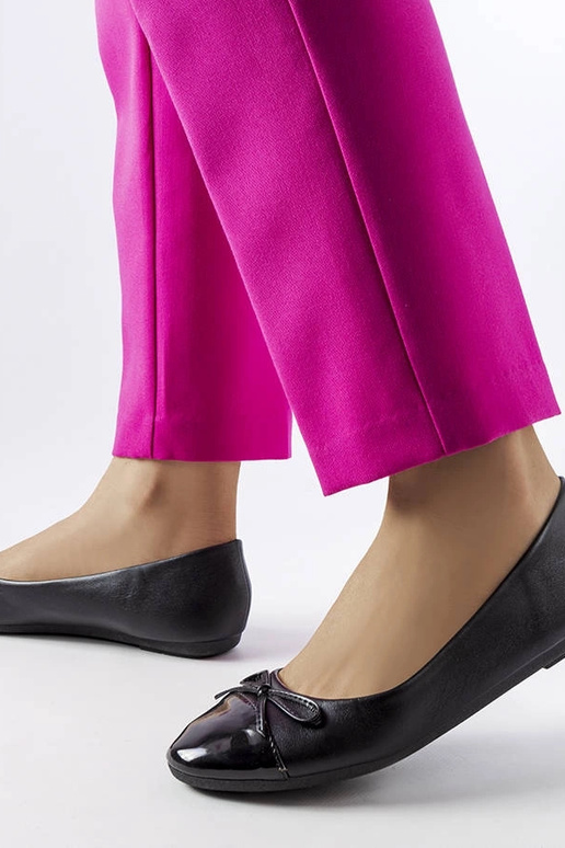 Schwarze Lackleder-Ballerinas von... Schwarze Lackleder-Ballerinas von...