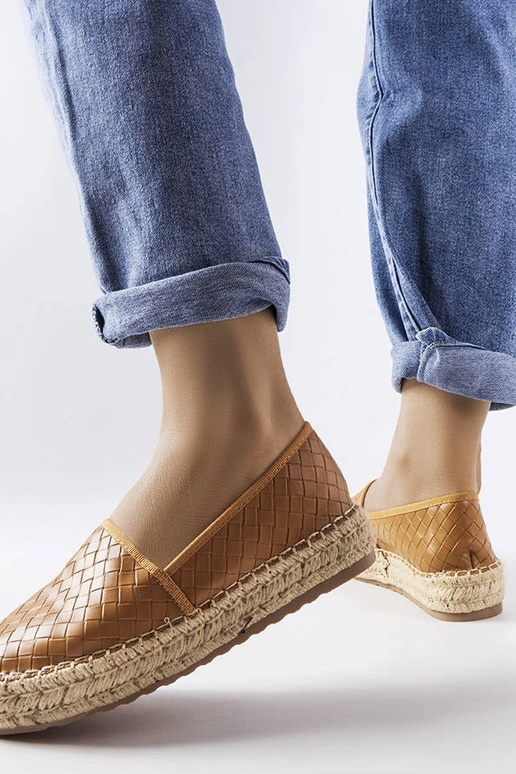 Braune Espadrilles mit Geoffrey-Prägung Braune Espadrilles mit Geoffrey-Prägung