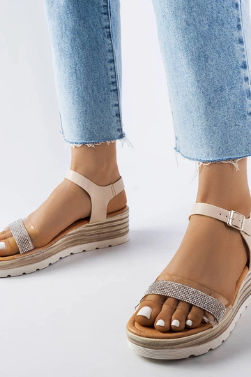 Beige Keilsandalen von...