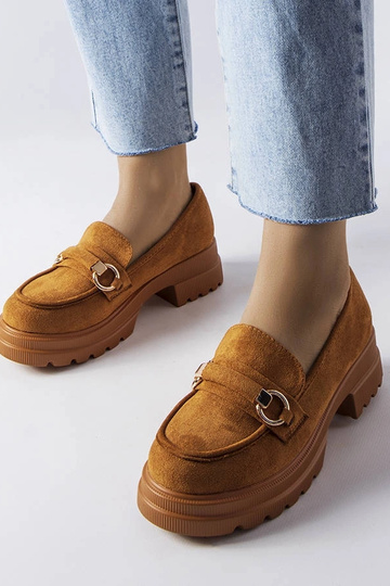 Braune Loafer mit massiver...