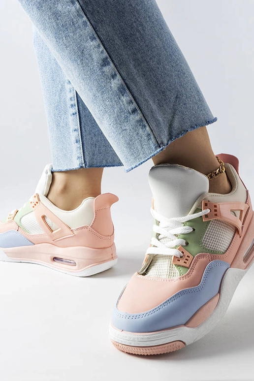 Rosa Sneaker aus Material-Mix von Malas Rosa Sneaker aus Material-Mix von Malas