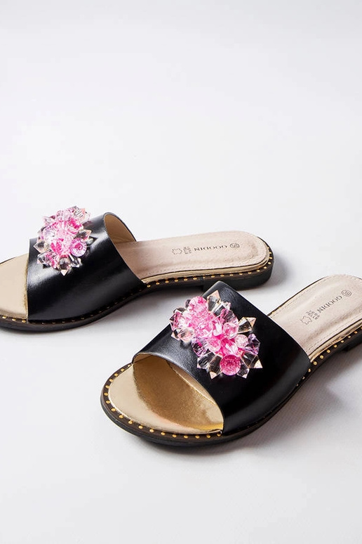 Schwarze Flip-Flops mit Lowa-Kristallen