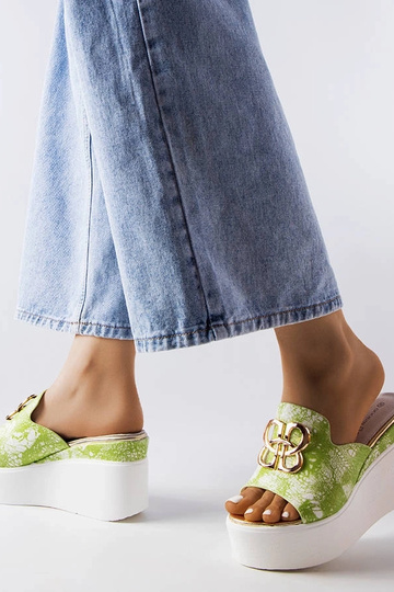 Grüne Havanna-Keilsandalen 2