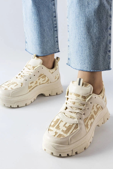 Beige klobige Sneakers... 2