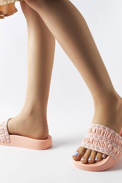 Rosa Flip-Flops mit Rüschen „Ernest“