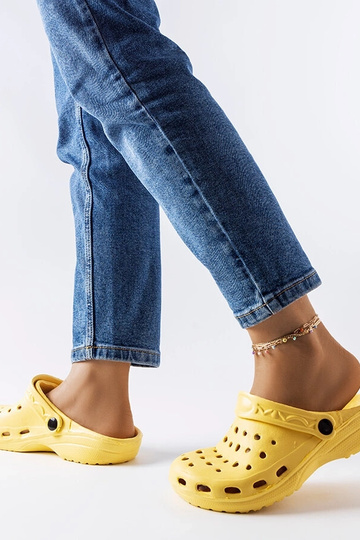 Kleist – Gelbe Flip-Flops...