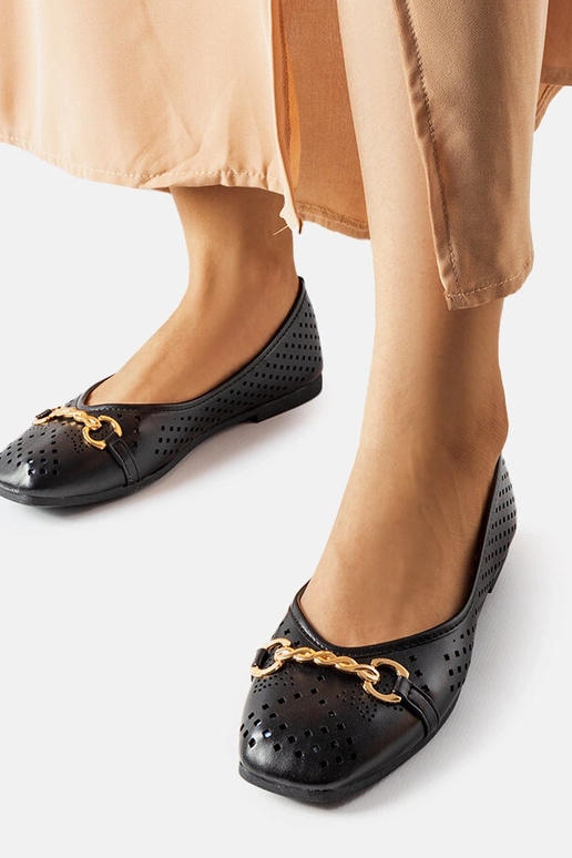 Schwarze durchbrochene Ballerinas von... Schwarze durchbrochene Ballerinas von...