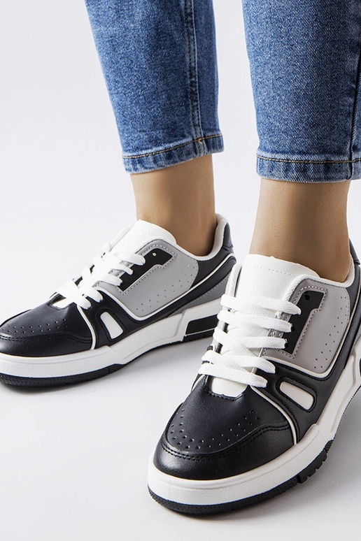 Schwarze Sport-Sneakers von Willson