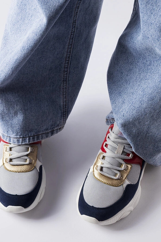 Graue Sportschuhe für Damen...