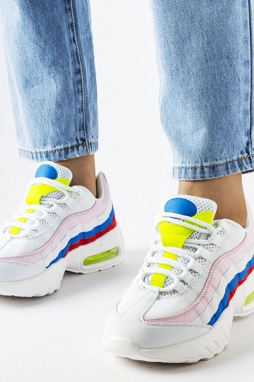 Weiße Sneakers mit bunten Einsätzen...