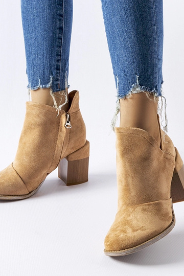 Beige Stiefeletten mit...