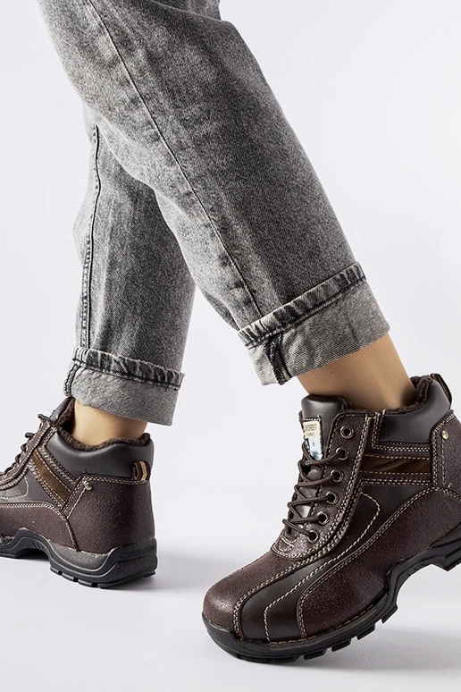 Braune isolierte Halbstiefel für... Braune isolierte Halbstiefel für...