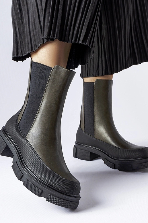 Schlupfstiefeletten „Faisal“ in Grün...