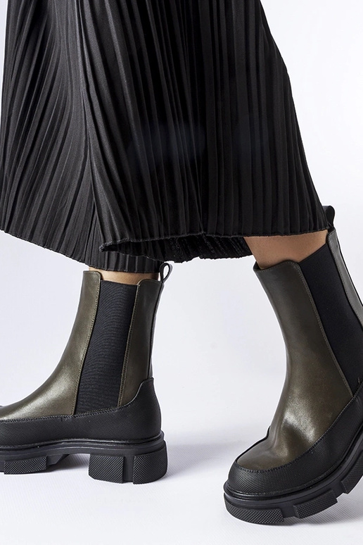 Schlupfstiefeletten „Faisal“ in Grün...