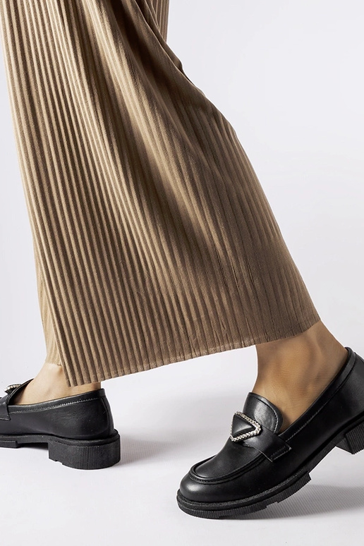 Schwarze Mokassins mit Zirkonen... Schwarze Mokassins mit Zirkonen...